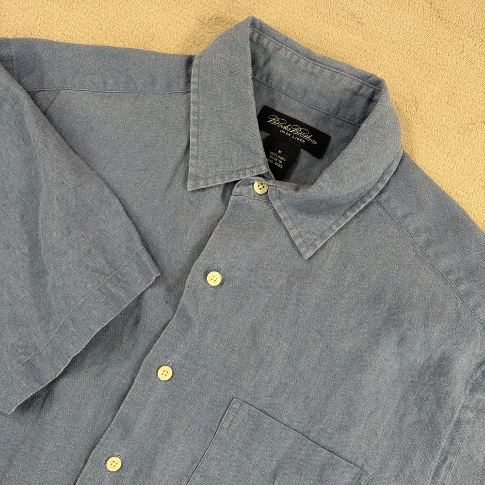 Vintage Brooks Brothers Irish Linen Shirt in Blue Men Medium Short Sleeve Preppy
